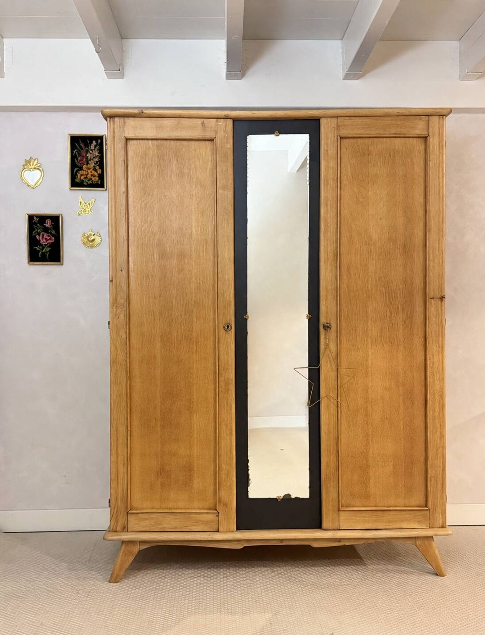 Vintage Rosalia wardrobe