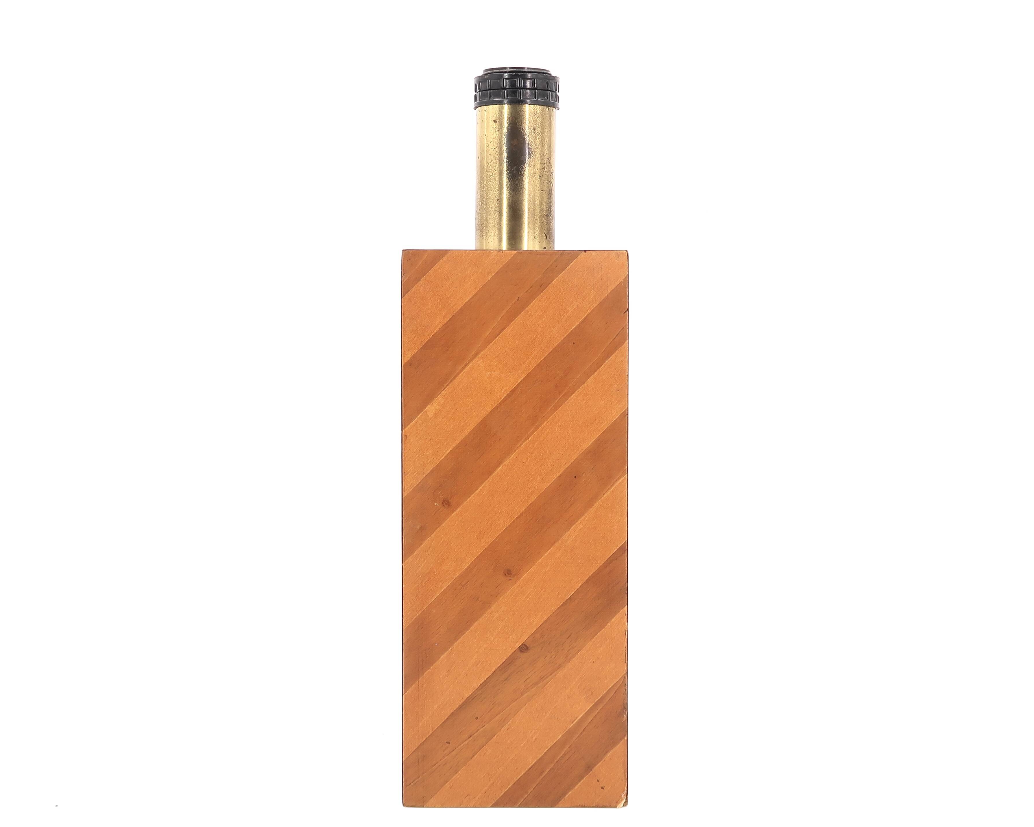 Imposant pied de lampe en marqueterie de bois, années 70