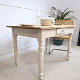 Farm table