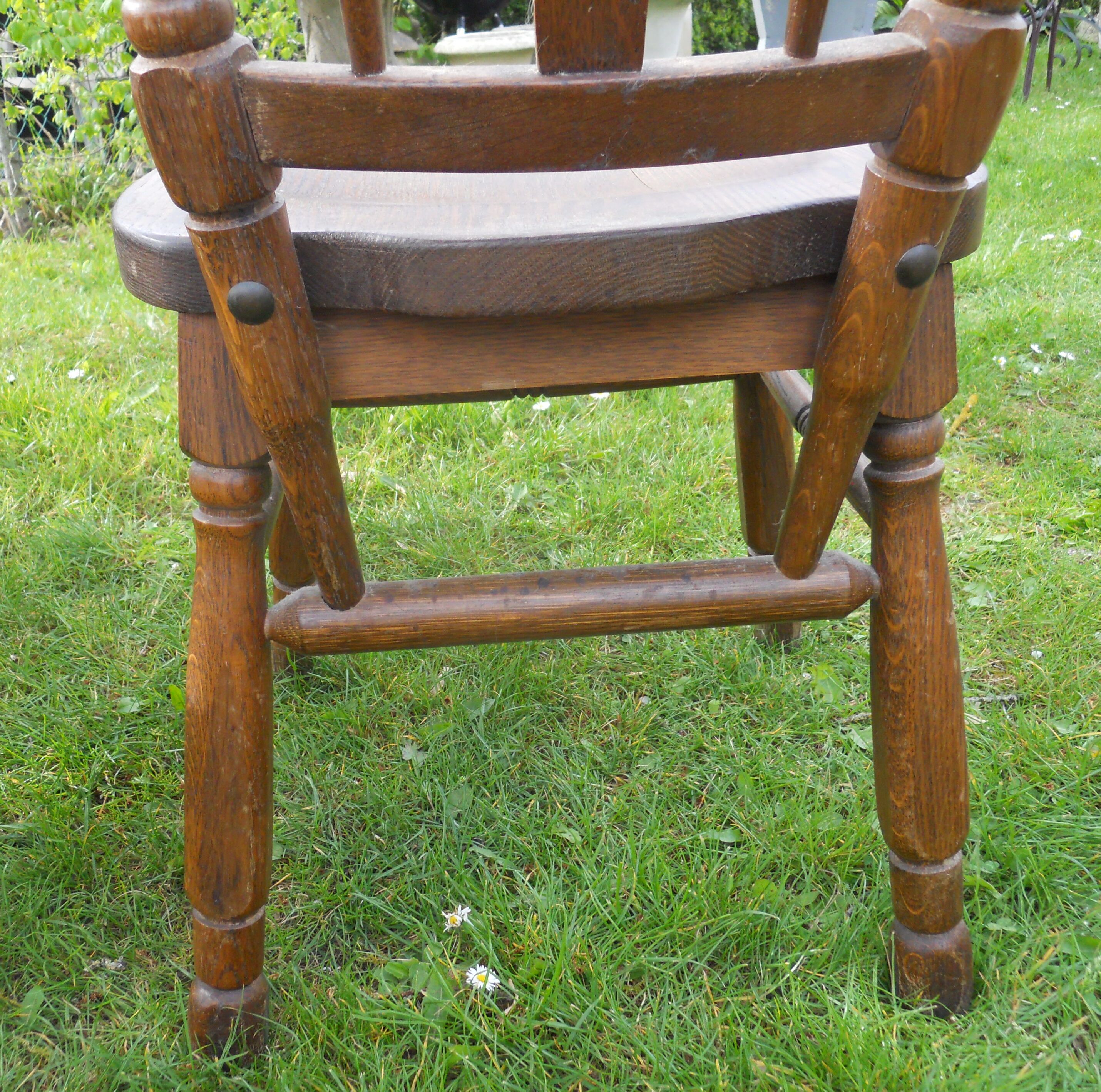 Suite de 4 chaises windsor