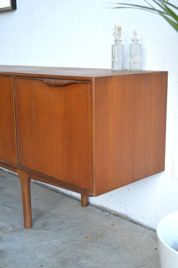 Enfilade by McIntosh – Dunvegan * 201.5 cm