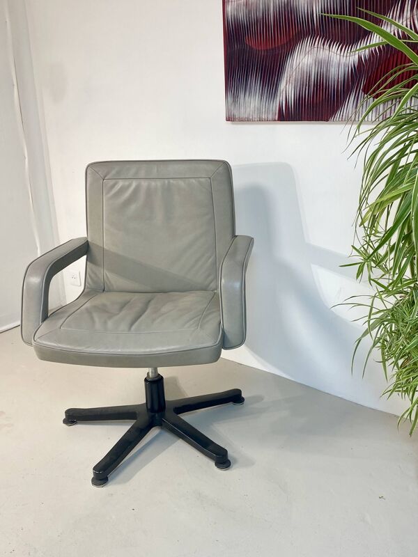 Fauteuil visiteur mobilier international cuir Gris 2000