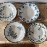 Set of 4 blue flowered plates