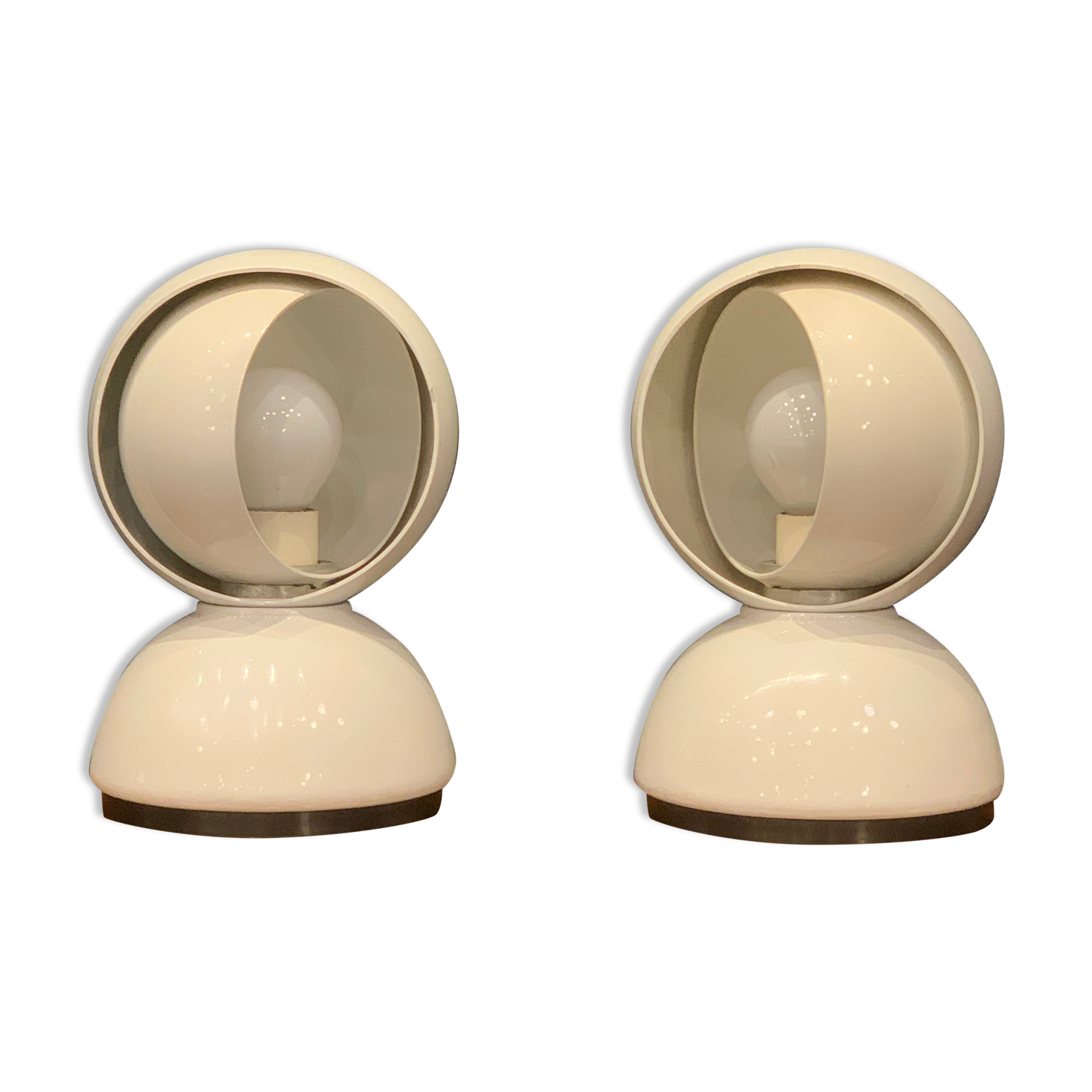 Pair of Eclisse Lamps by Vico Magistretti for Artemide, 1970