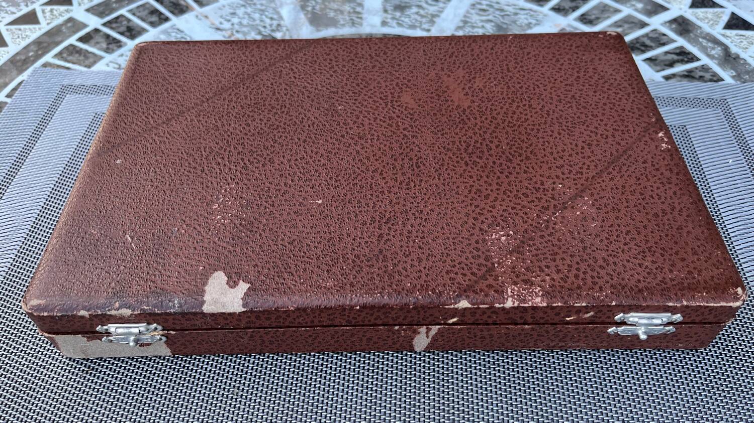 Box of 12 table knives and 12 vintage cheese knives