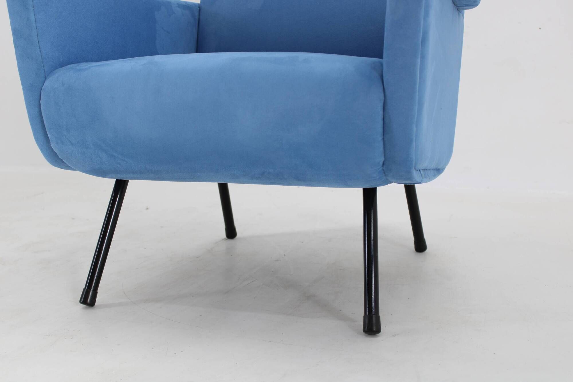 1960s Pair of Restored Italian Armchairs