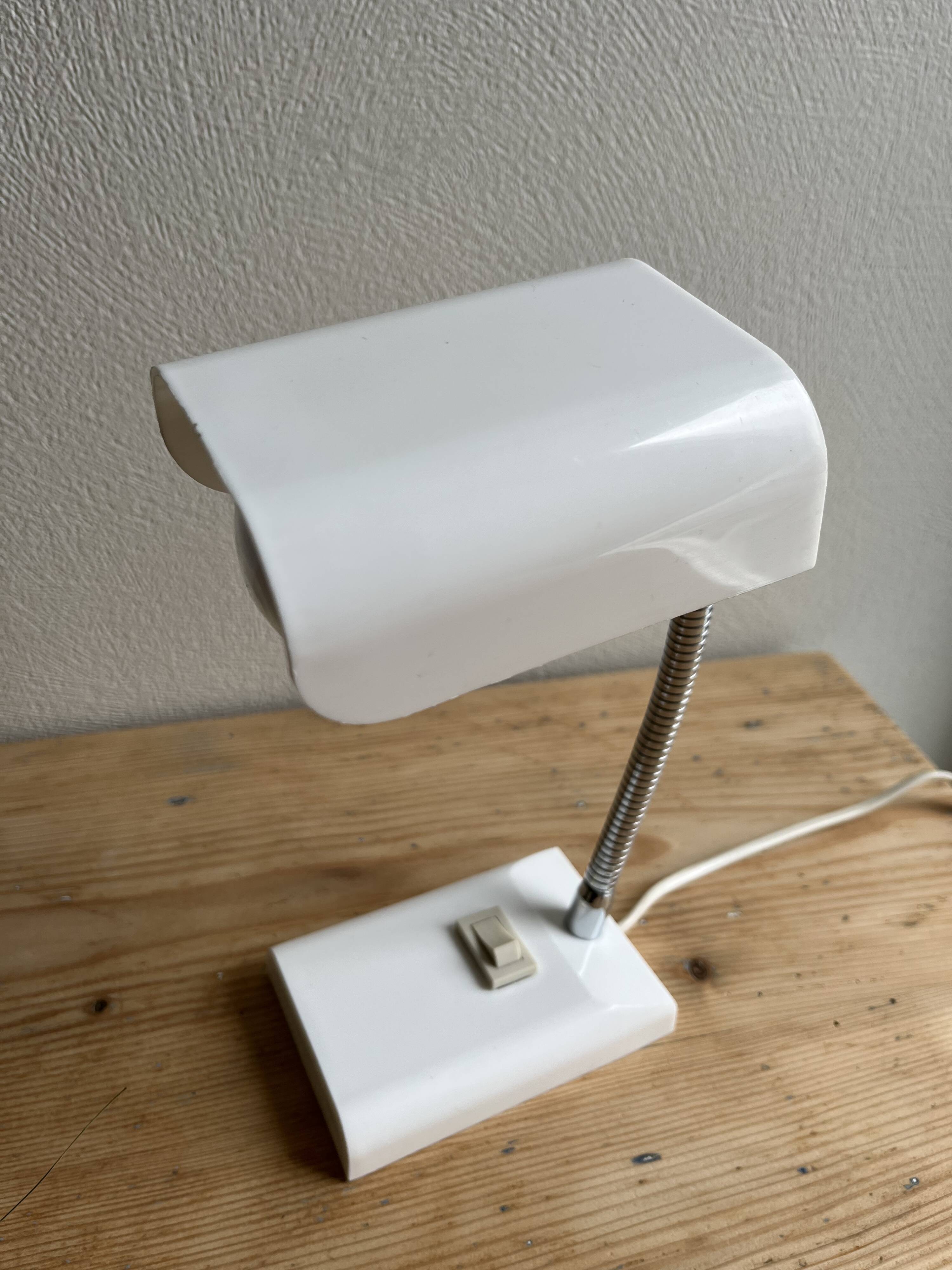 Vintage articulated lamp