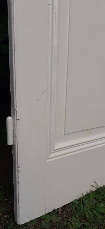 Communication door h221x79cm old paneled, molded, interior