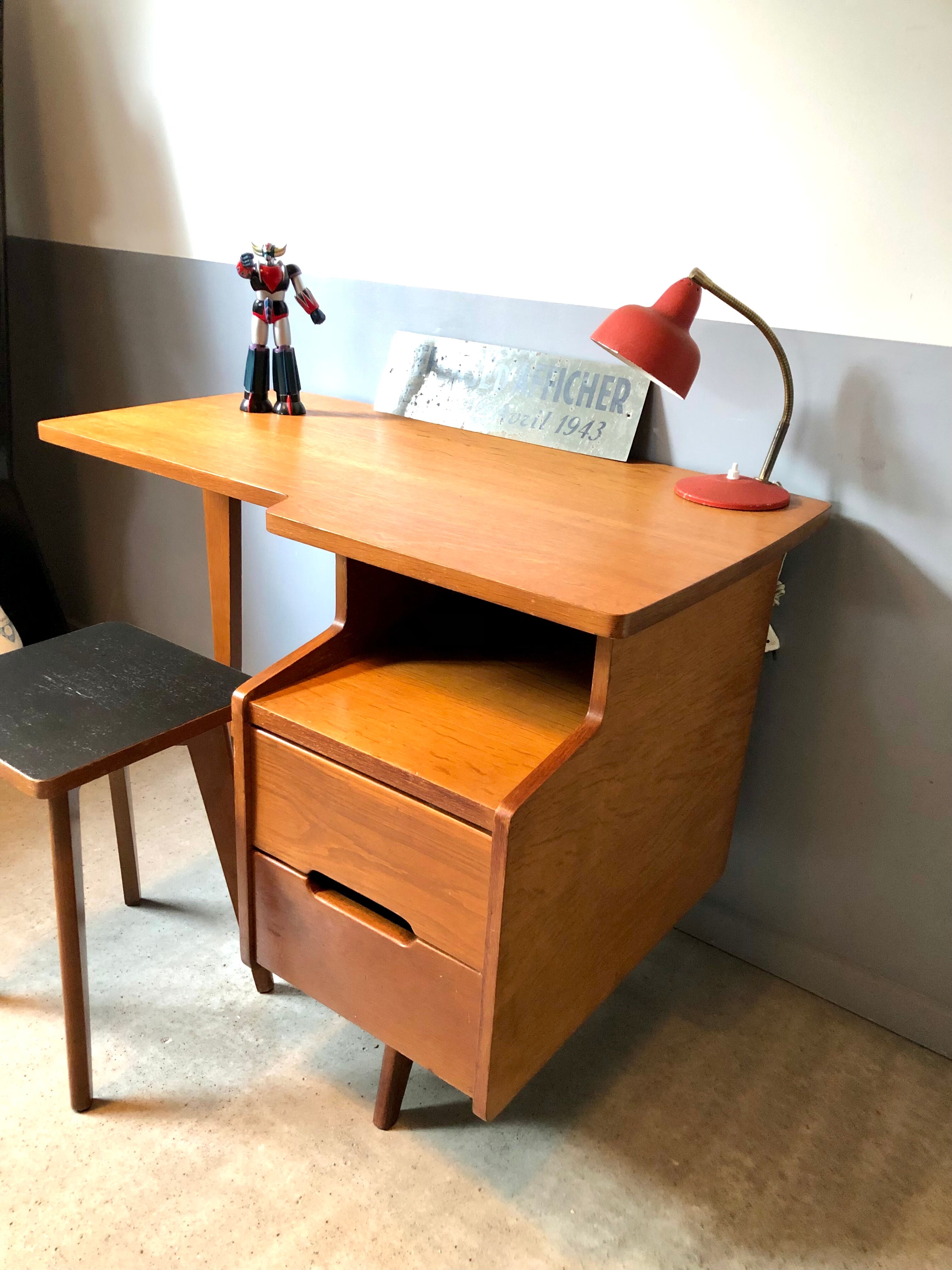 Bureau et tabouret Jacques Hauville