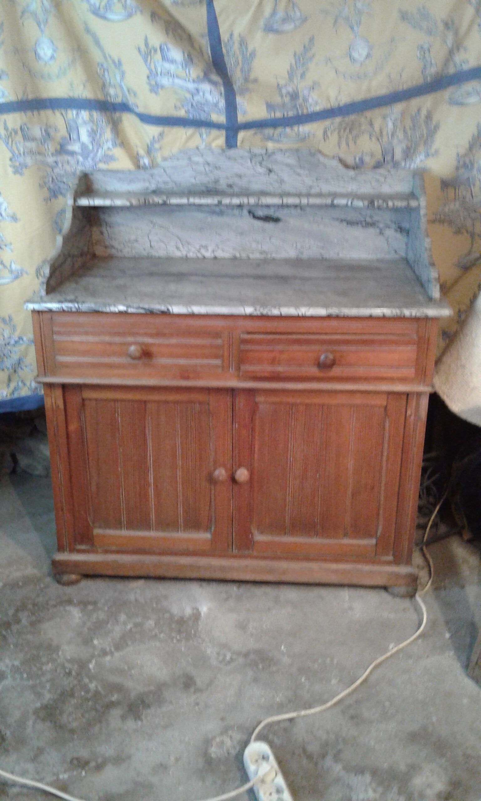 Bathroom furniture with marble