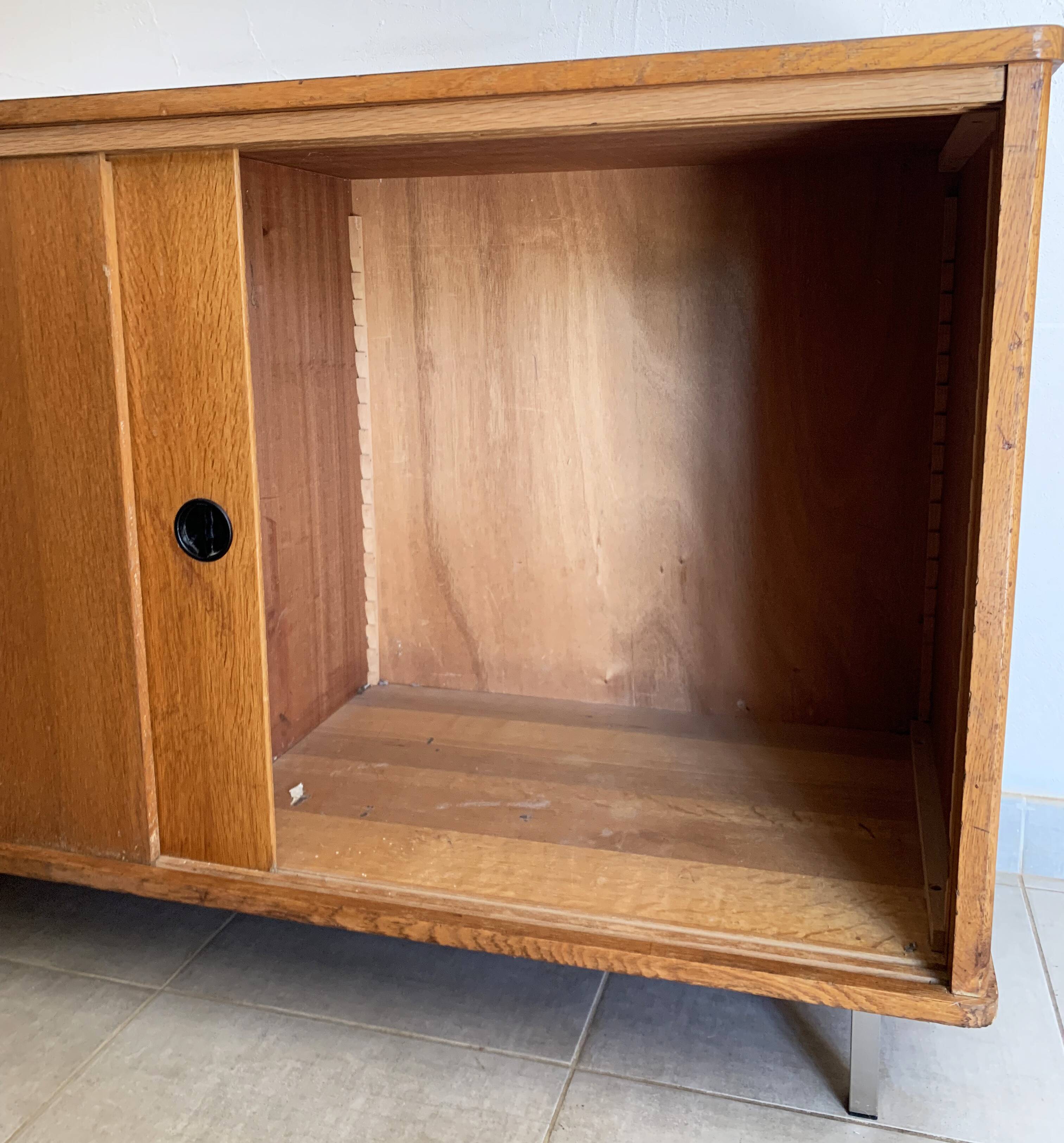 Vintage sideboard of the 60s in oak