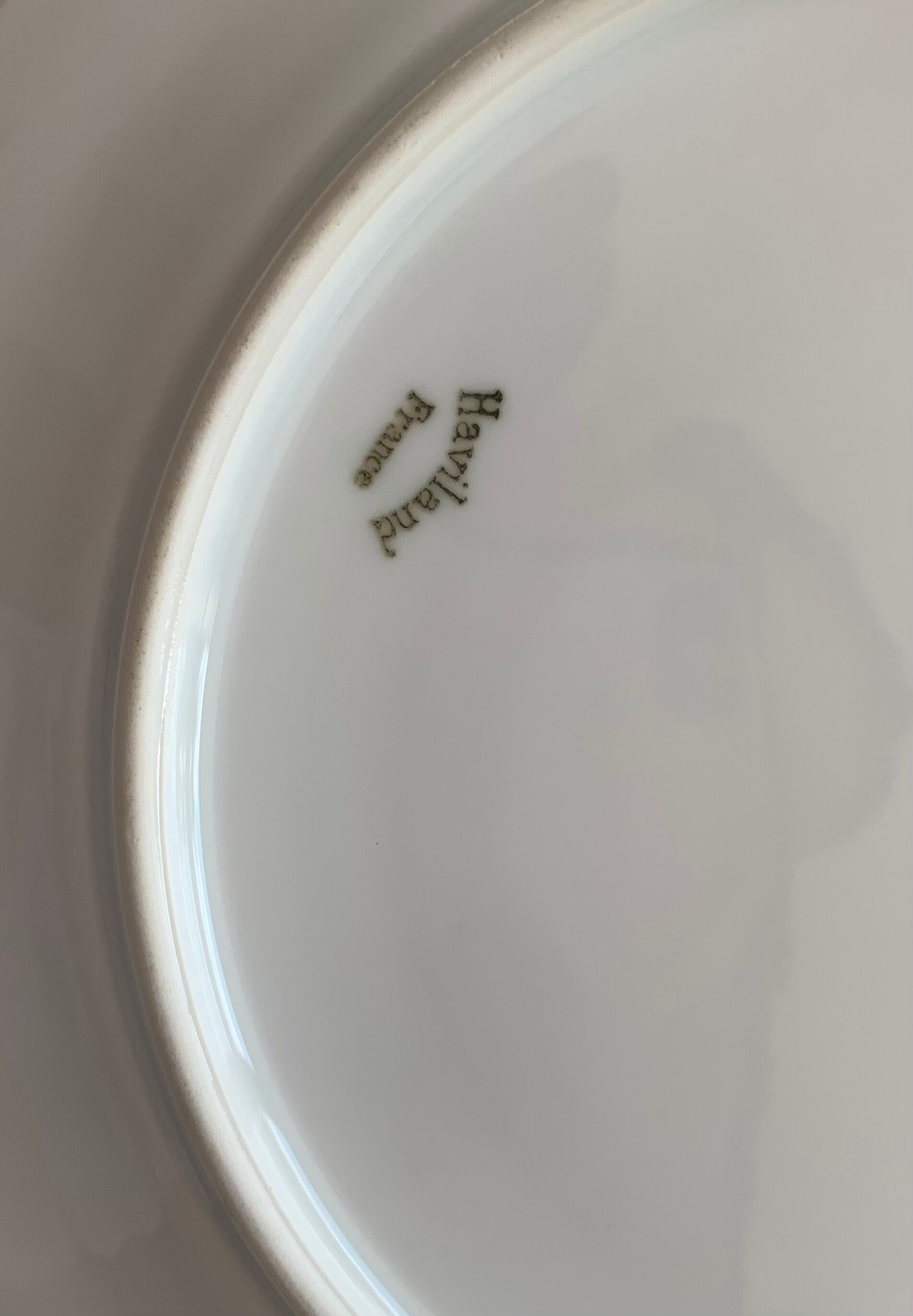 Lot de 20 assiettes anciennes  en porcelaine Haviland