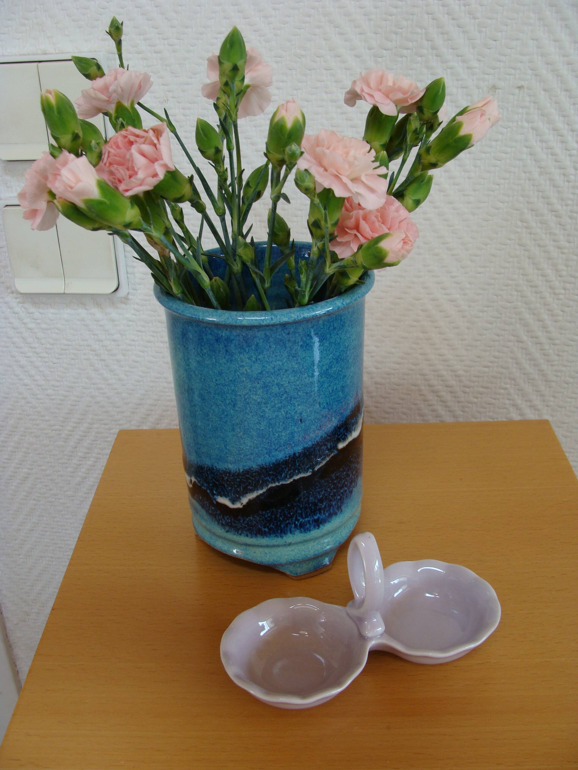 Salerons en porcelaine rose