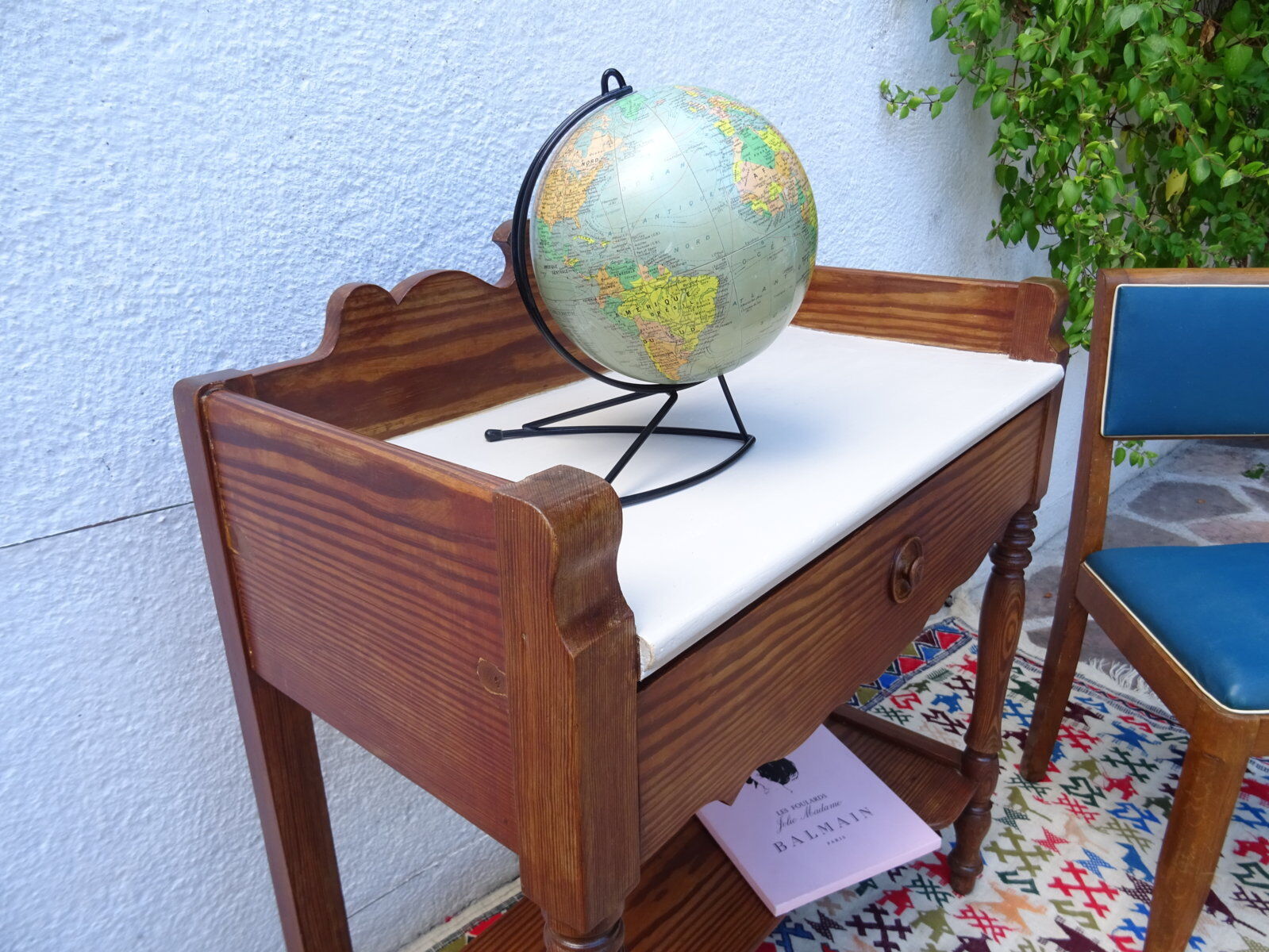 Table de toilette en pichepin