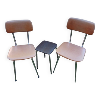 Nice set of vintage chairs and stool