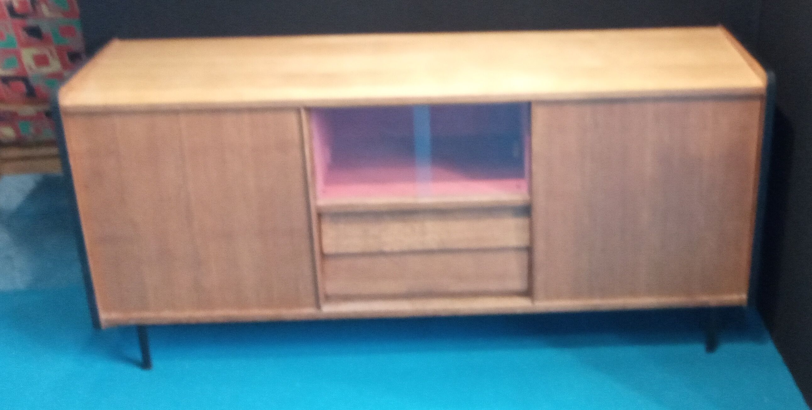 Oak-plated 1950s enfilade