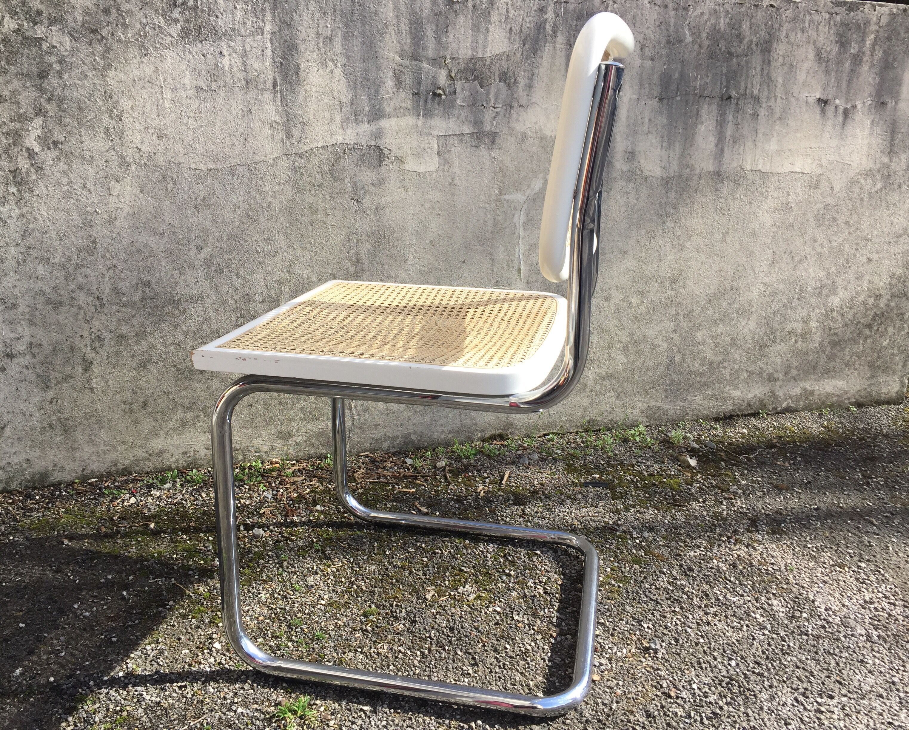 Chaise Marcel Breuer blanche