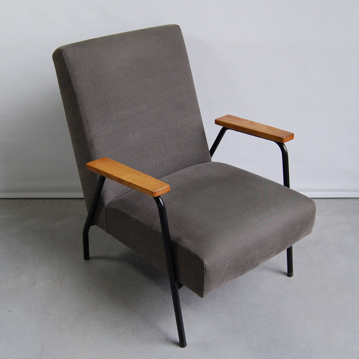 Vintage armchair "Rio" by Pierre Guariche for Meurop