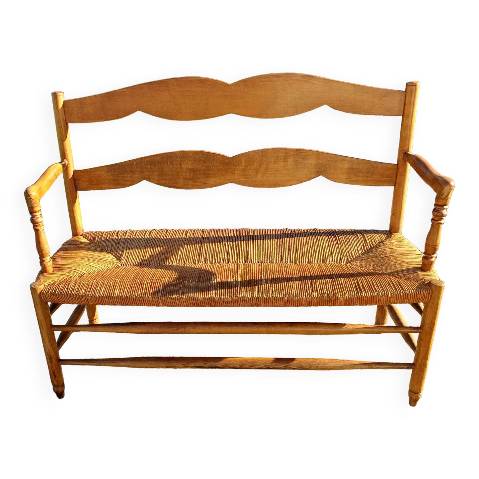 3-Person Bench with Old-fashioned Mulching