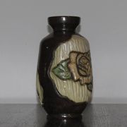 Losson 50's sandstone vase with double flower decoration