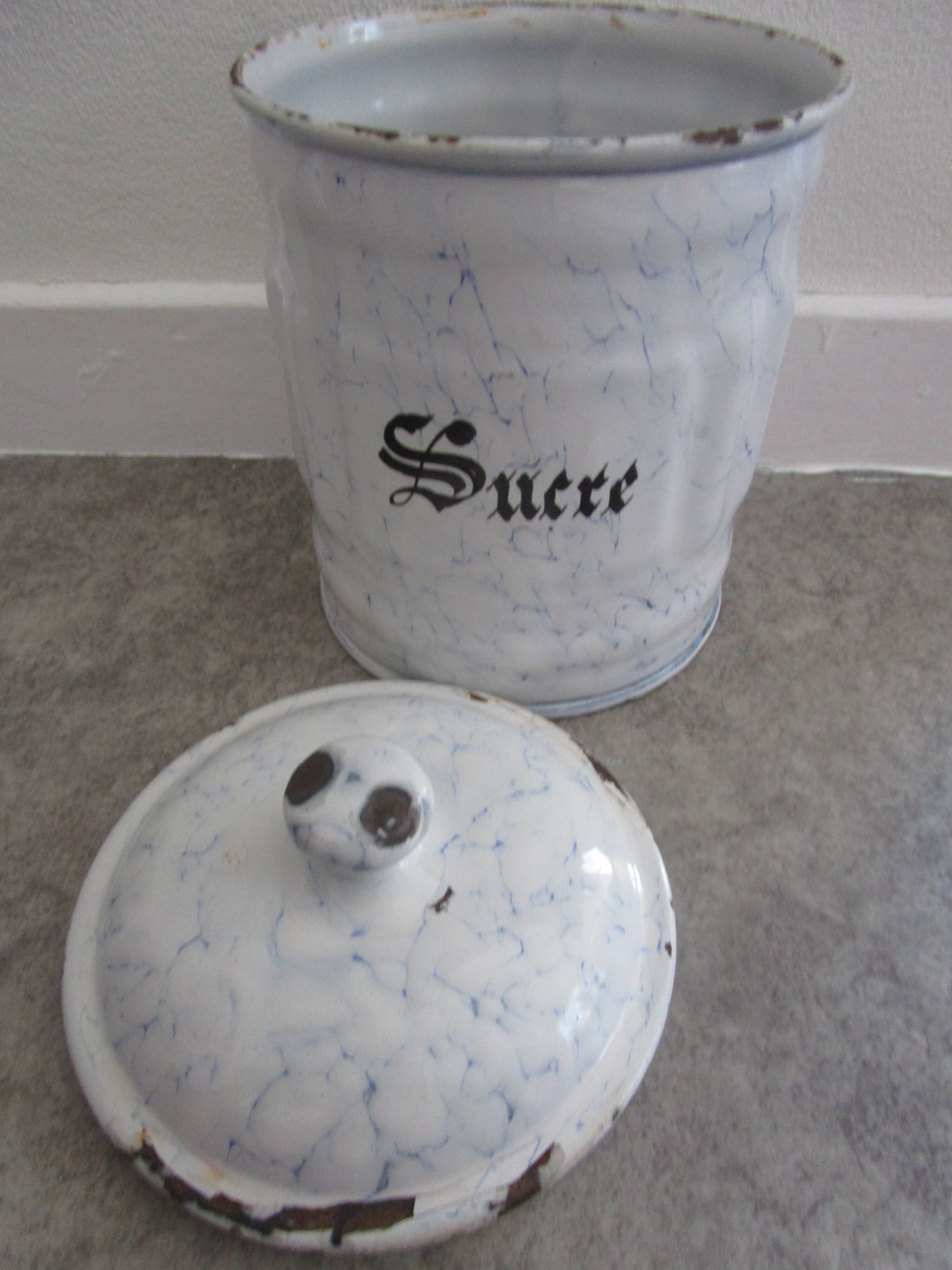 Pot metal enameled vintage "Sugar"