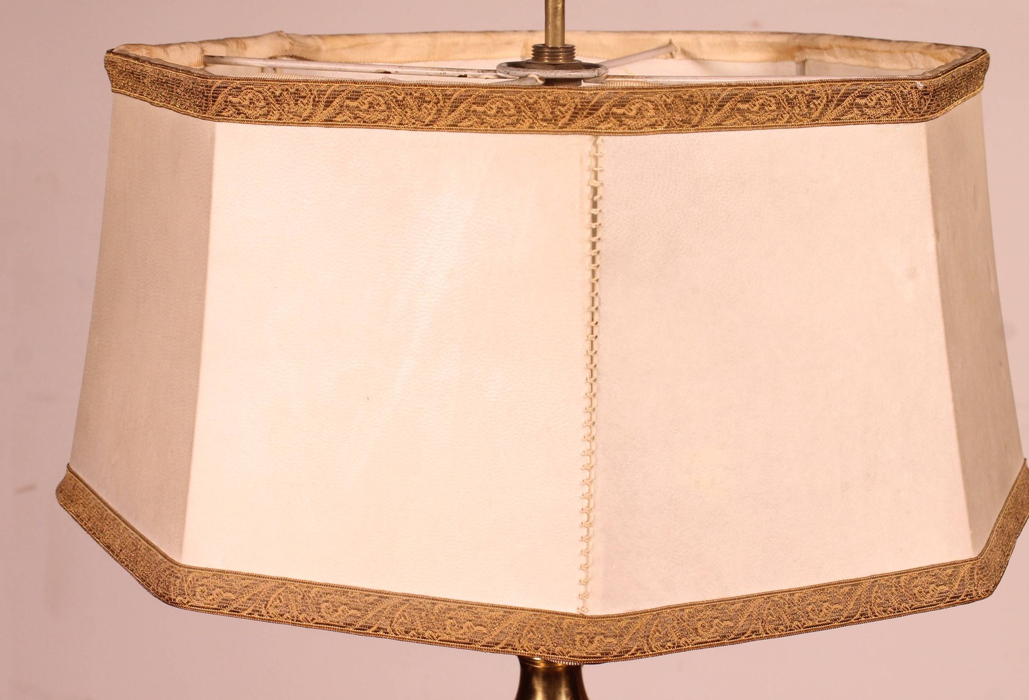 bronze oil lamp - 18th century - Spain converted into a lamp with its shade