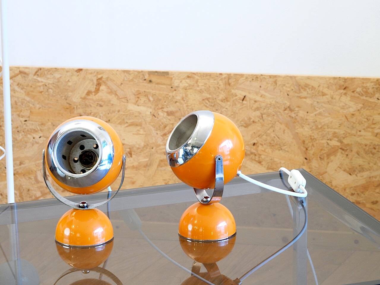 Paire de lampes eyeball orange space age