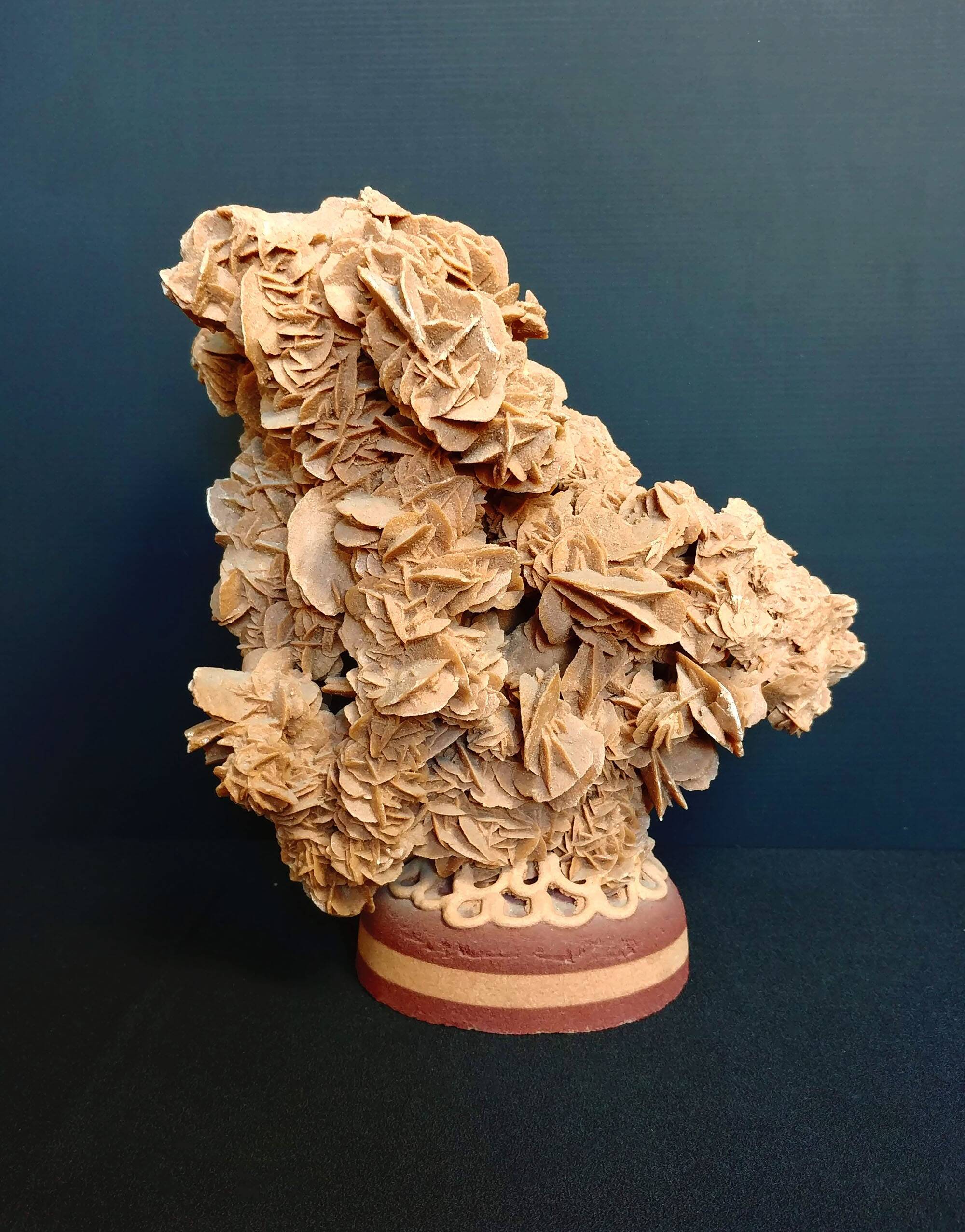 Exceptional rose des sables on a trimmed stem.
