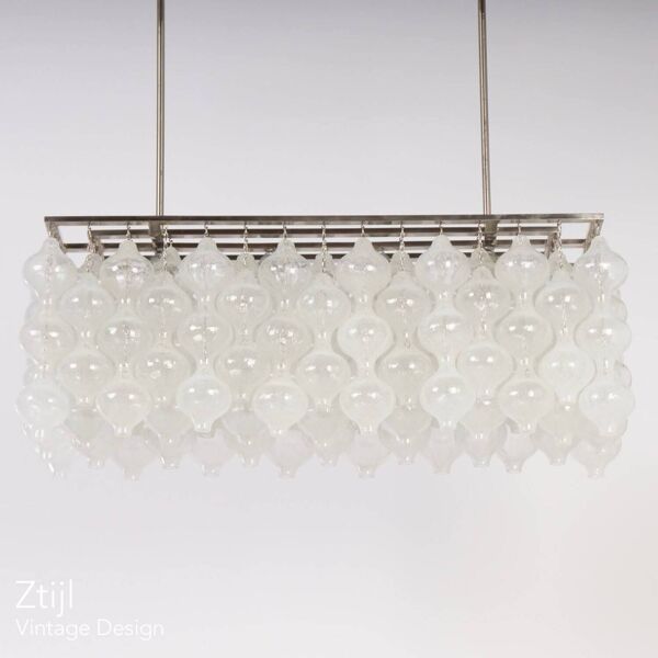Lampe suspendue Tulipan avec 162 éléments en verre, Autriche années 1960   Objet unique