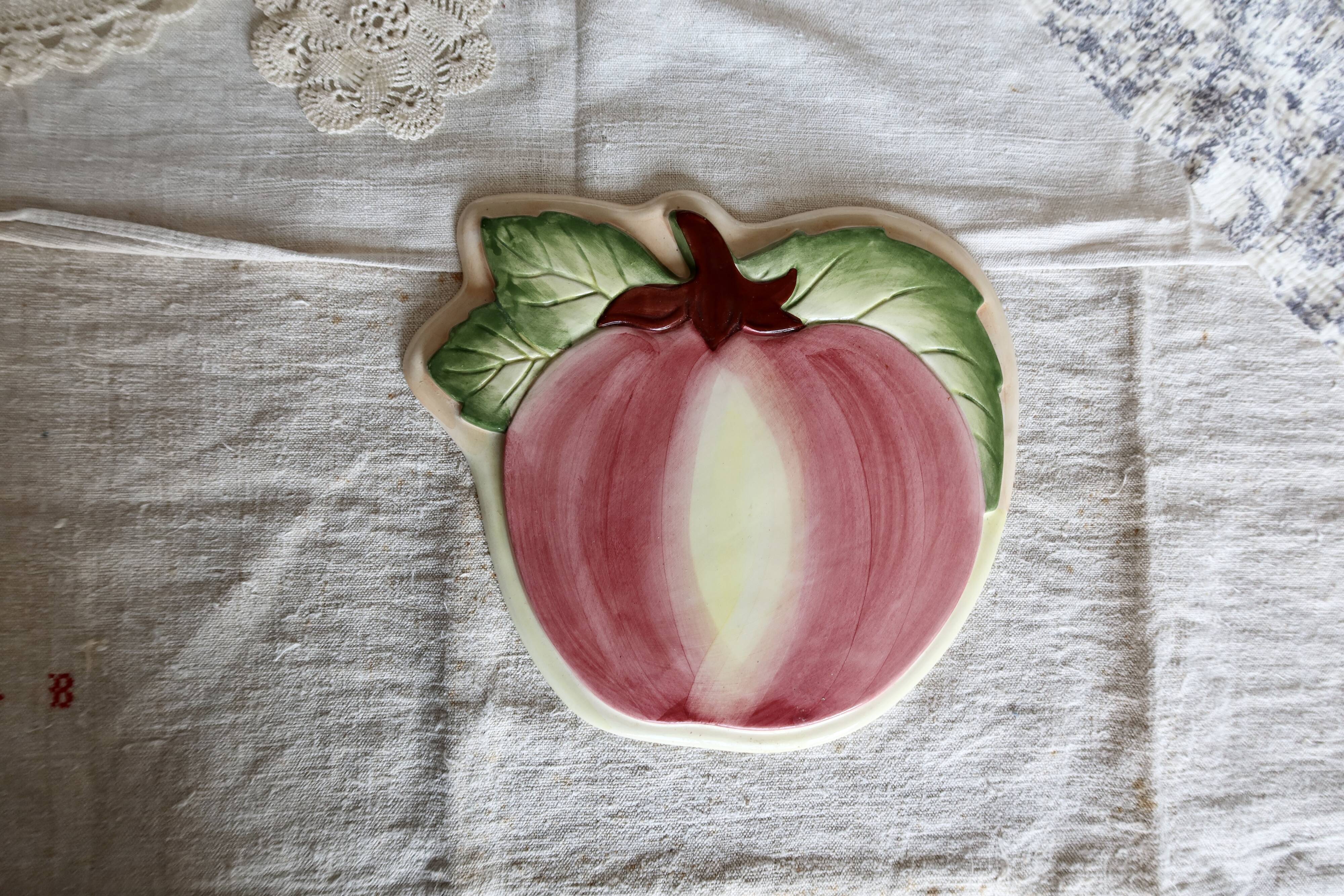 Large vintage ceramic trivet with peach motif - Made in Portugal