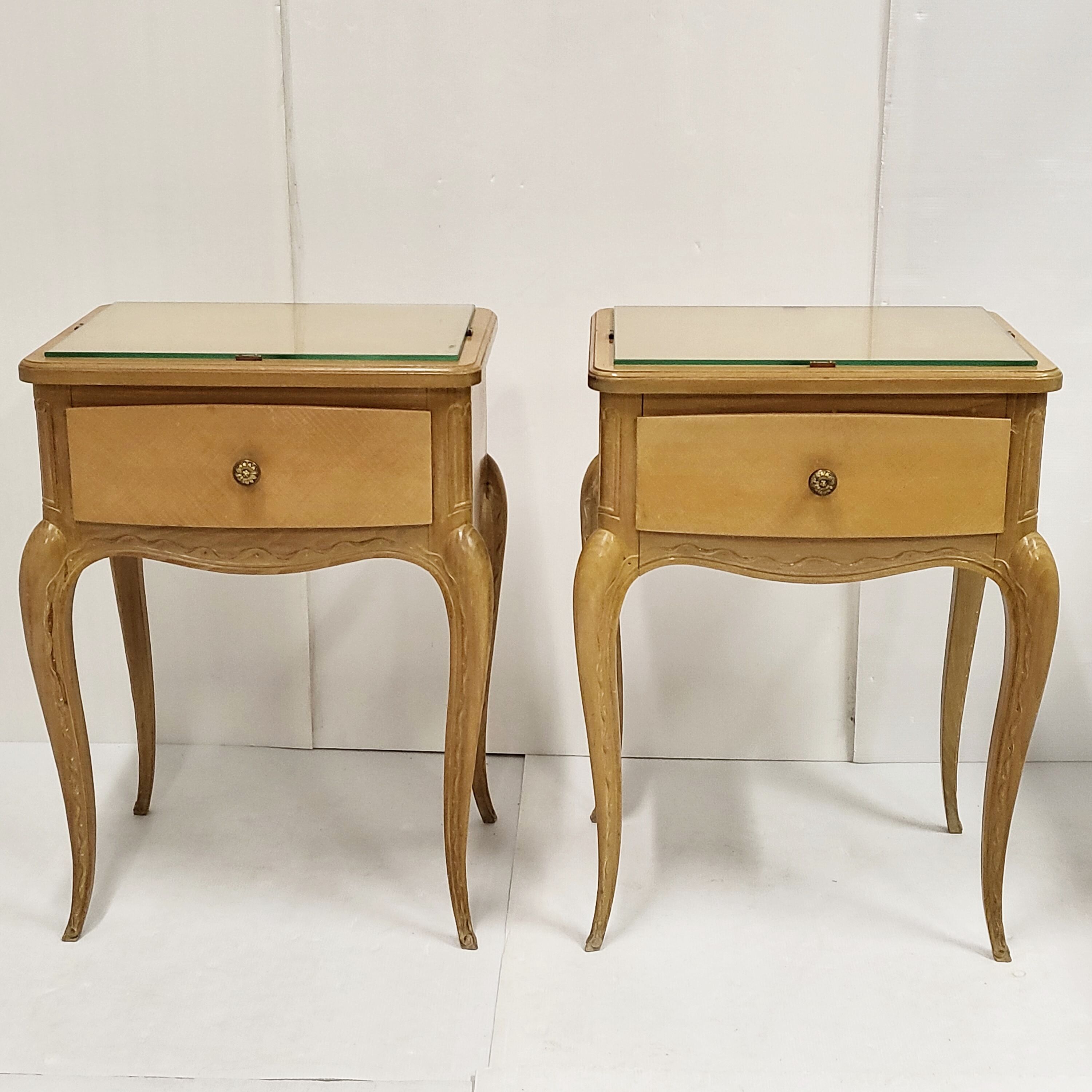 Pair of vintage 1940 bedside tables