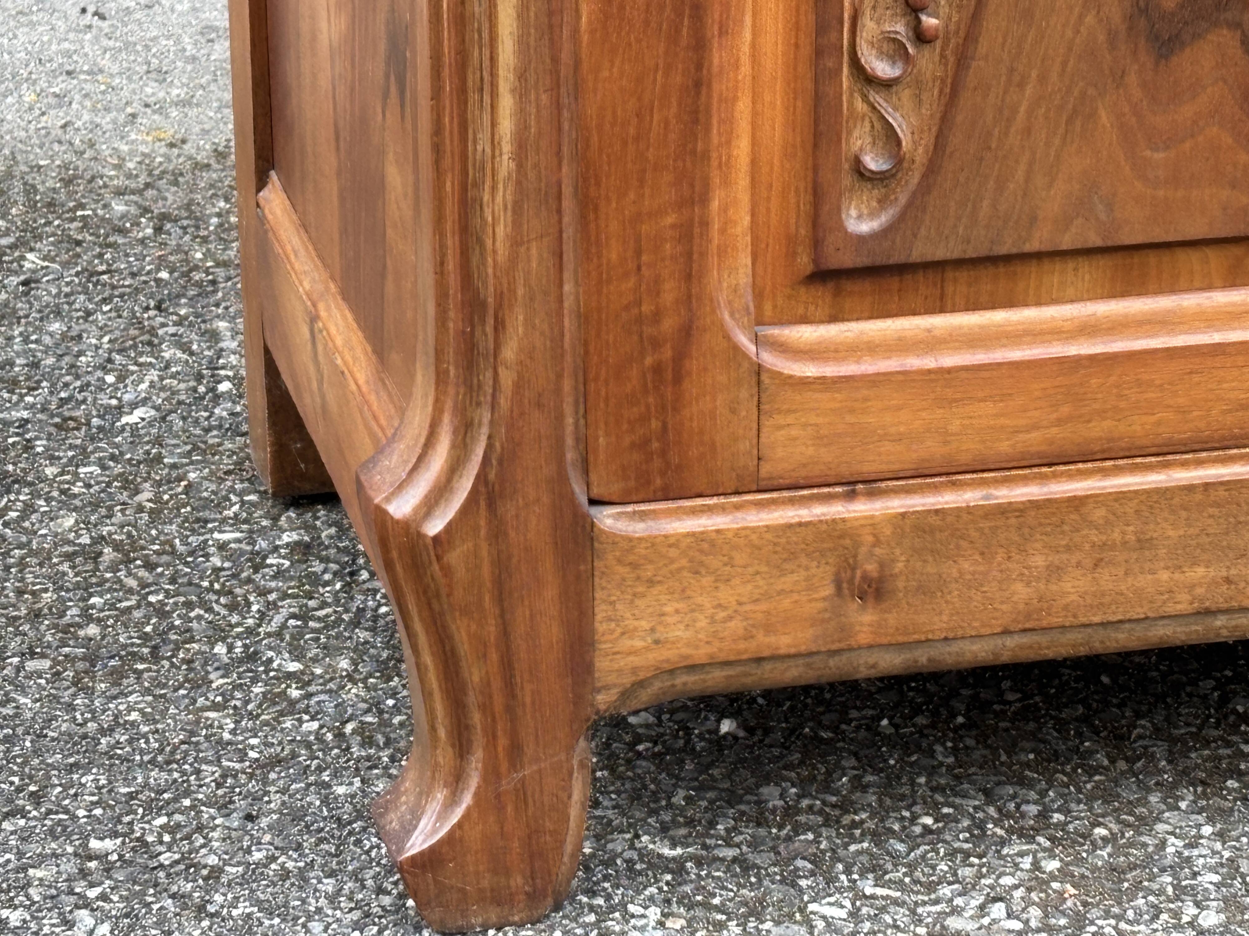 Art Nouveau Walnut Buffet 1910