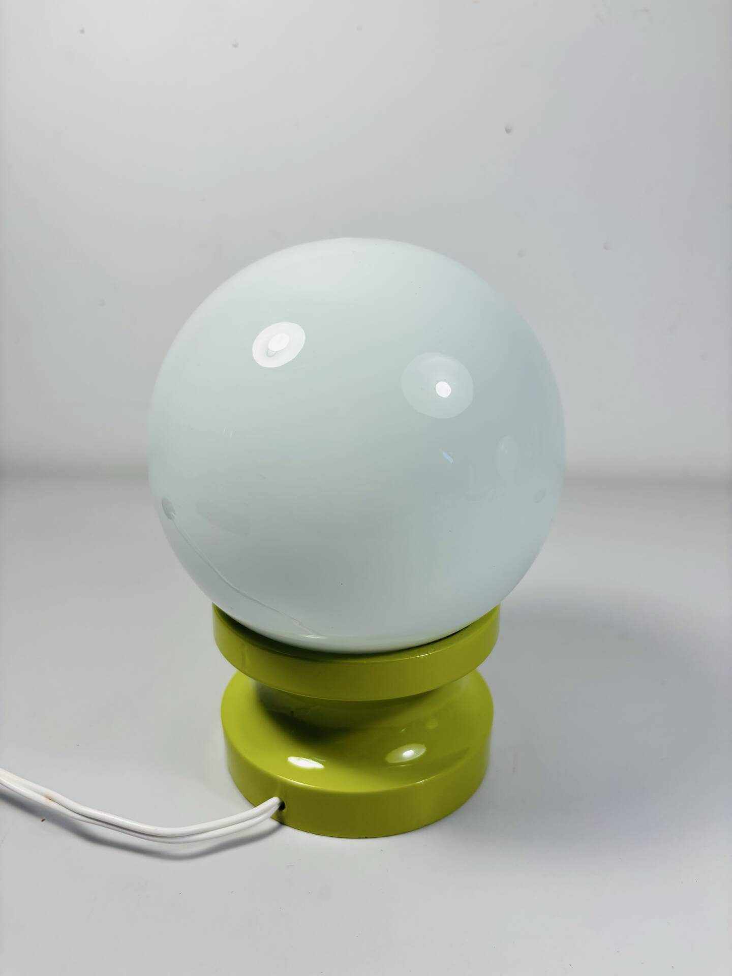 Lot of 2 Oval Table Lamps Wood Space Age Vintage 70s Italy