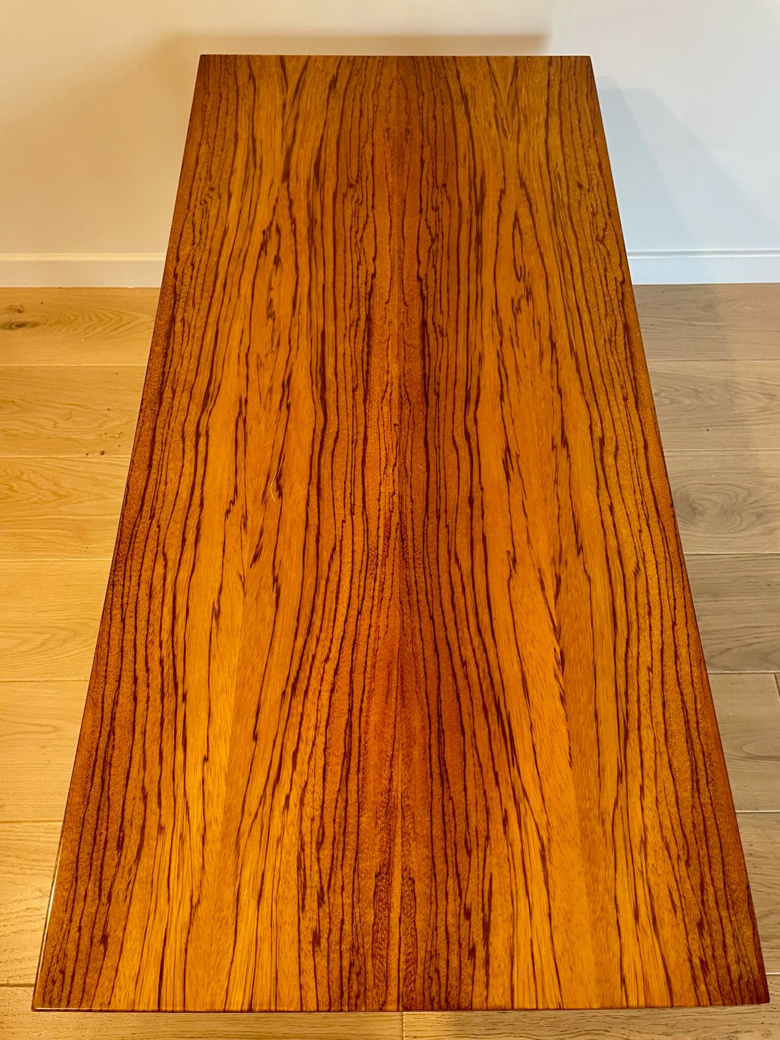 Varnished wood coffee table