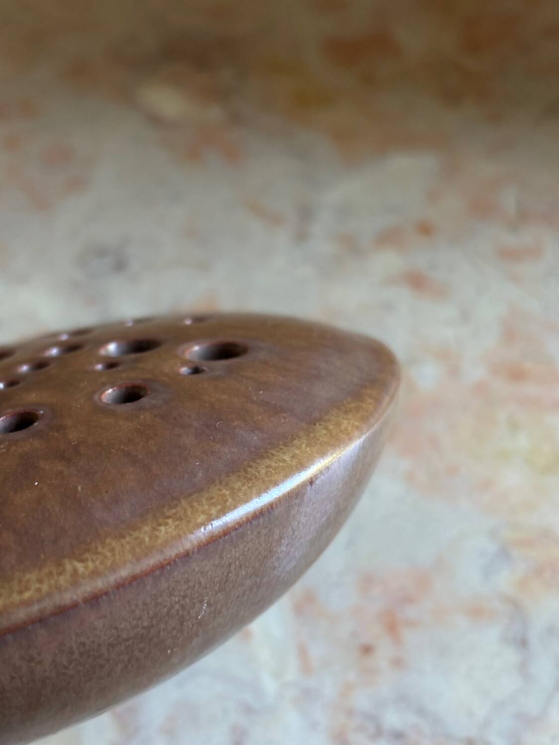 Flower frog - ceramic by Alain Di Bin