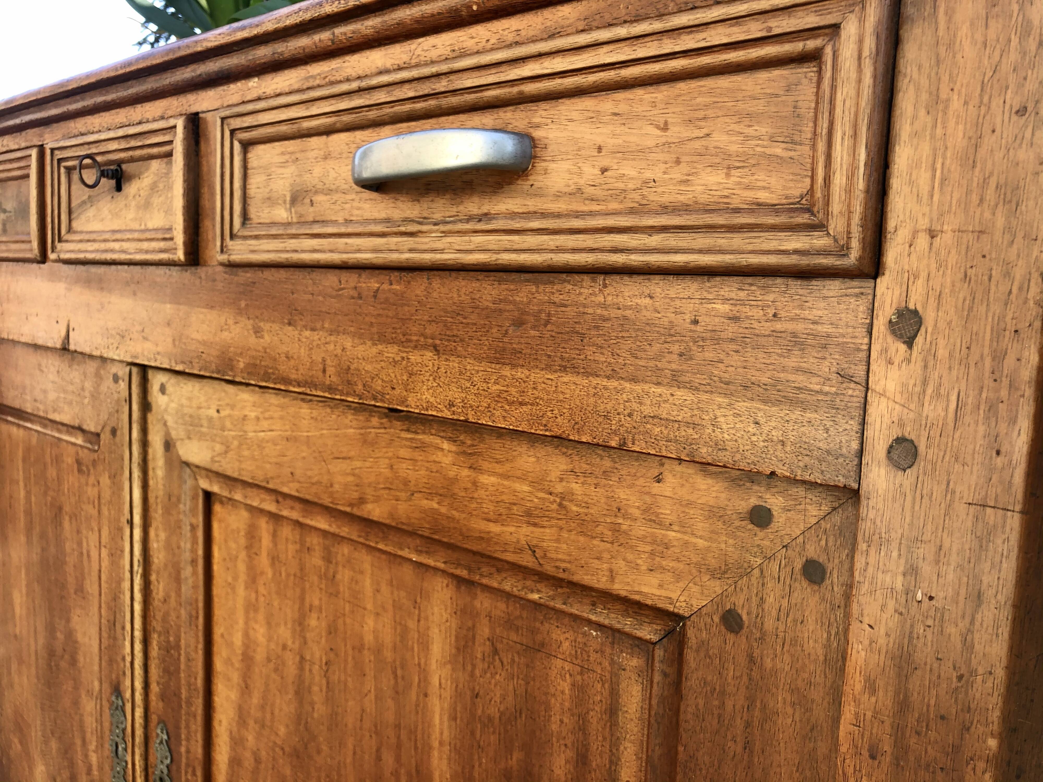 Buffet Louis Philippe