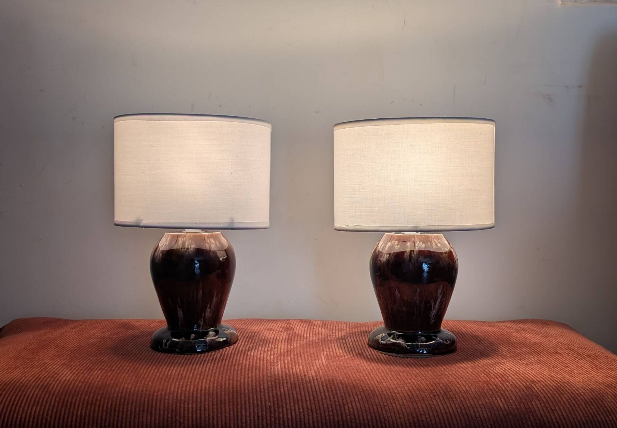 Pair of vintage 70s ceramic bedside lamps – Glazed enamels & e