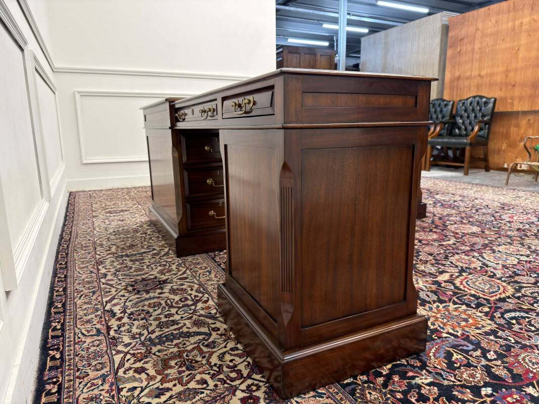 Bureau d'angle Globe Wernicke d'origine