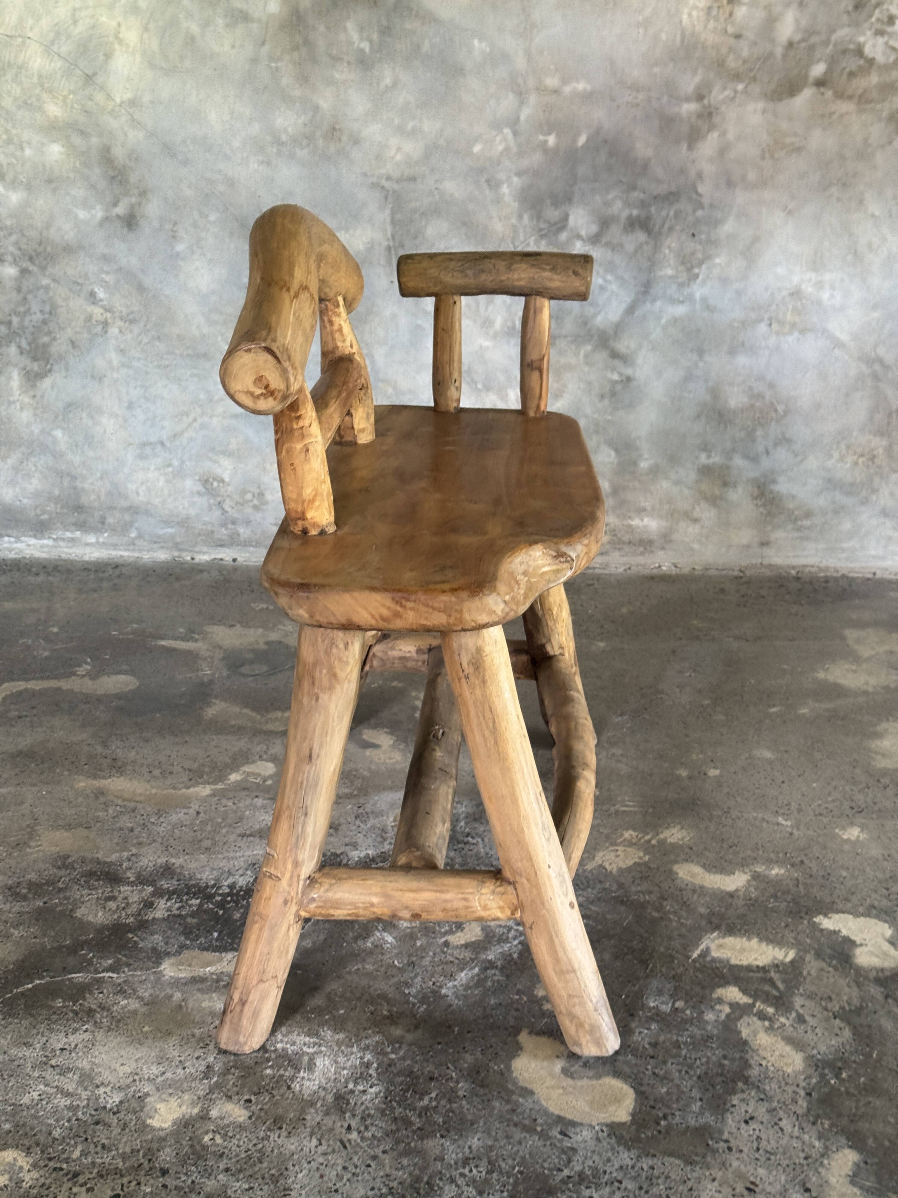 Small brutalist bench with backrest and armrests in Asian blonde teak H67 L6