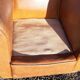 Fauteuil club des années 30 en simili cuir