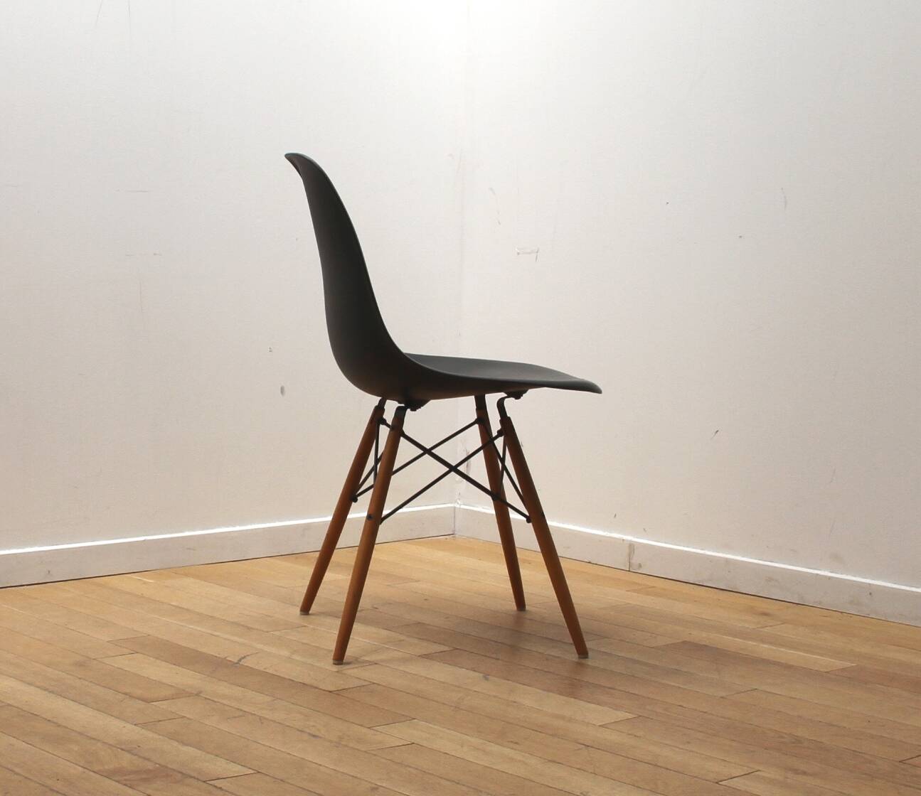 DSW chair, Charles & Ray Eames, Vitra