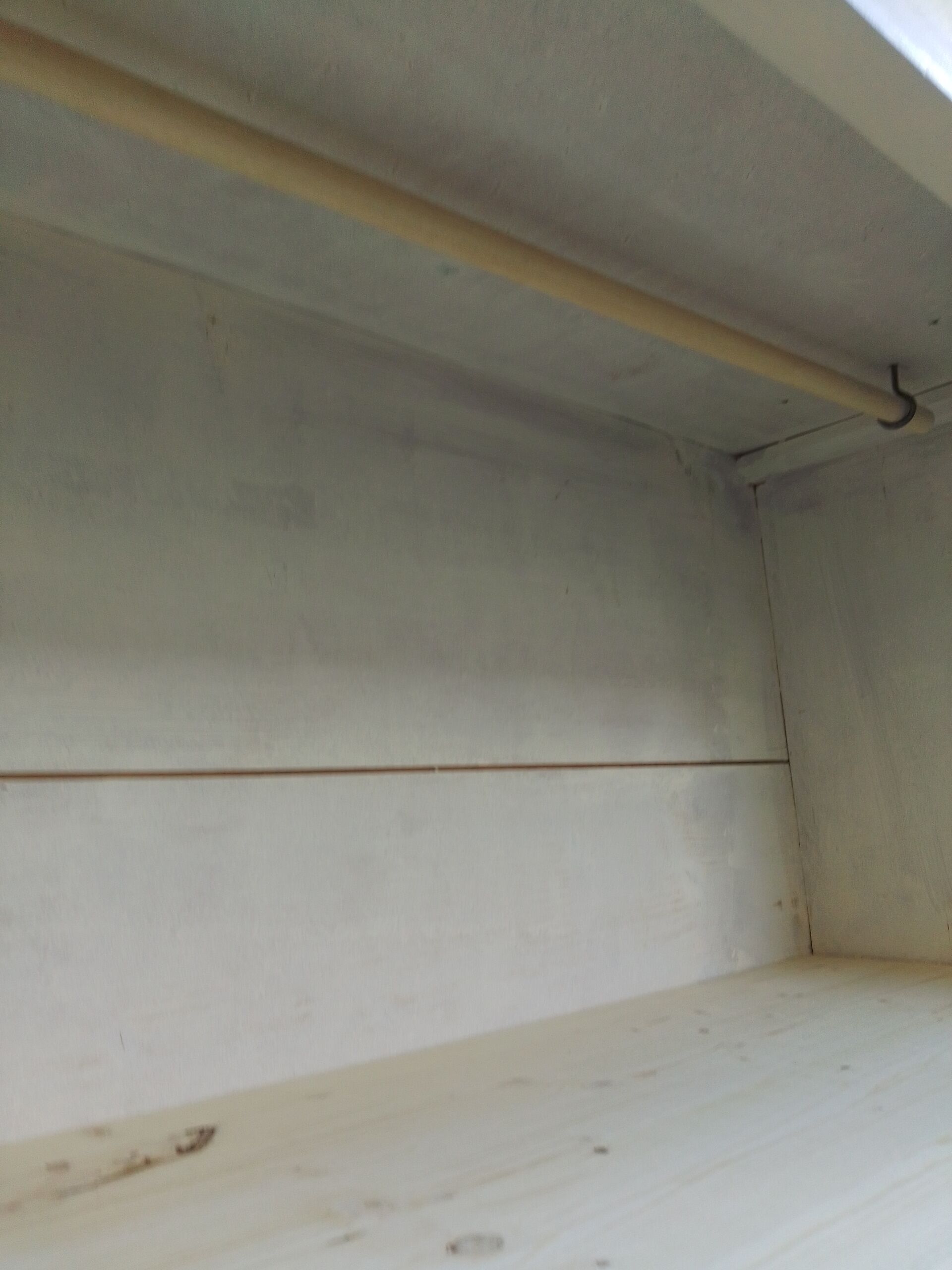 Armoire