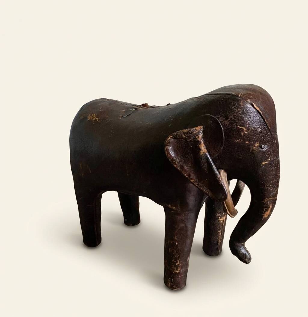 Elephant Dimitri Omersa