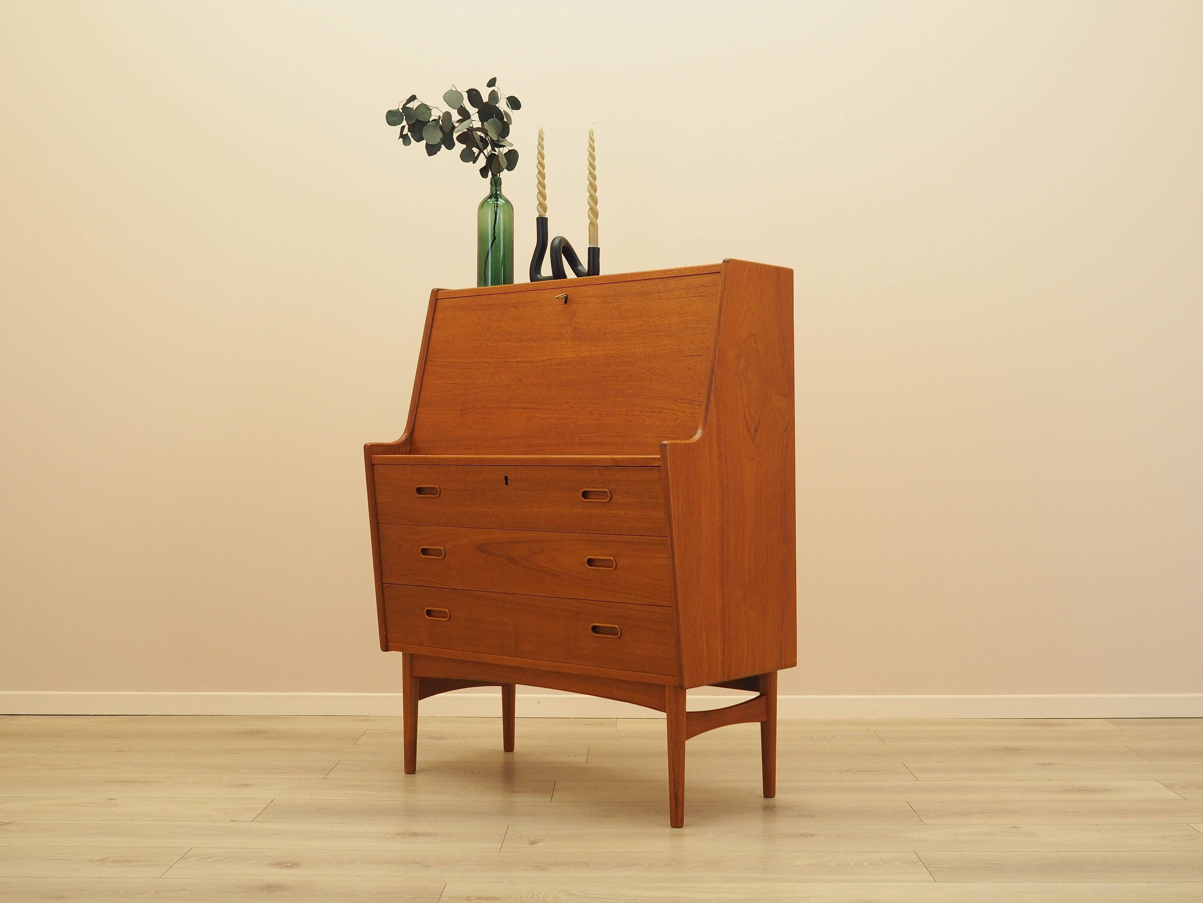 Teak secretary, Danish design, 1960s, Arne Wahl Iversen, Vinde Møbelfabrik