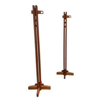 Duo de porte-manteaux 1970 en orme massif