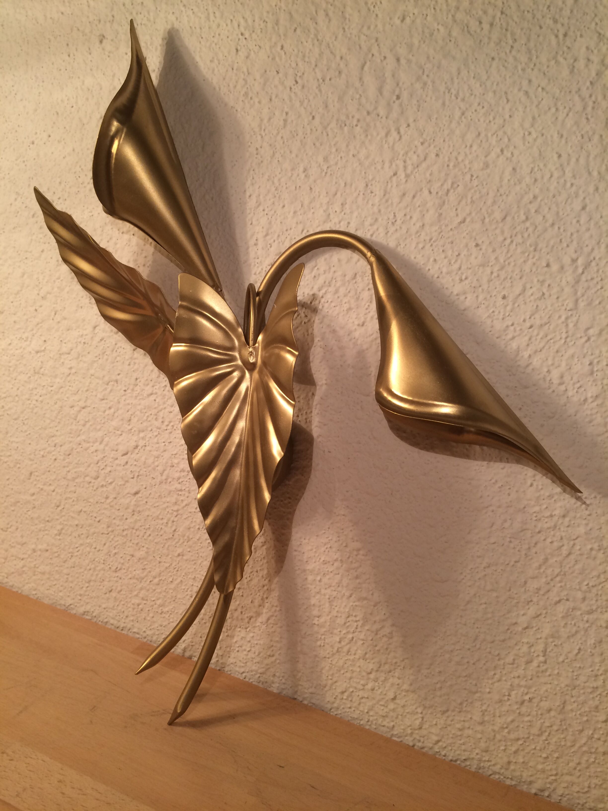 Vintage golden metal flower wall lamp