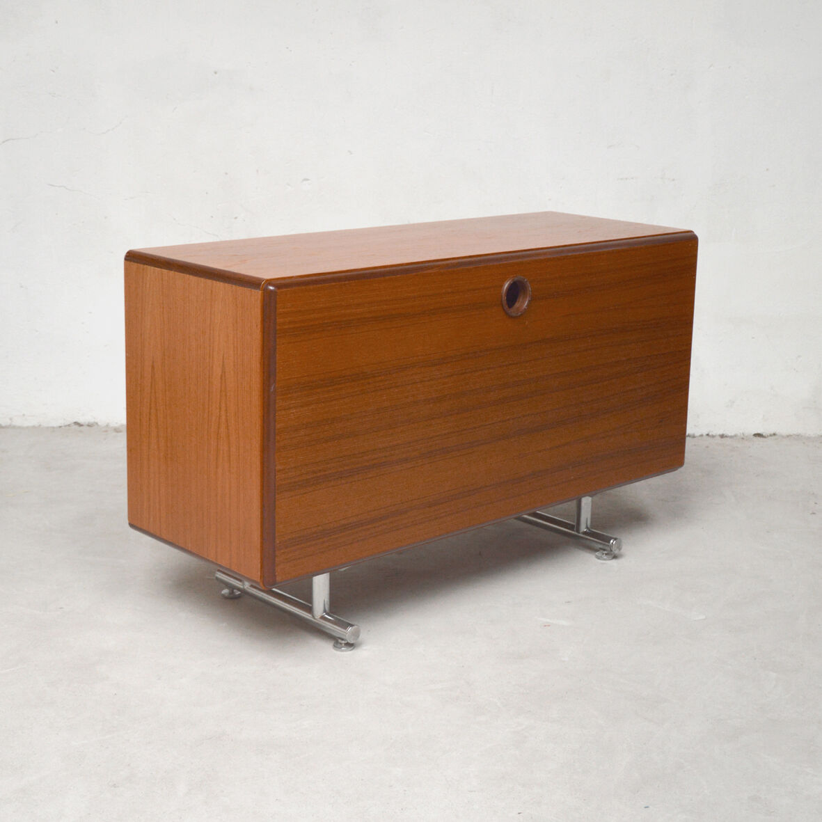 Holland multimedia sideboard, 1960