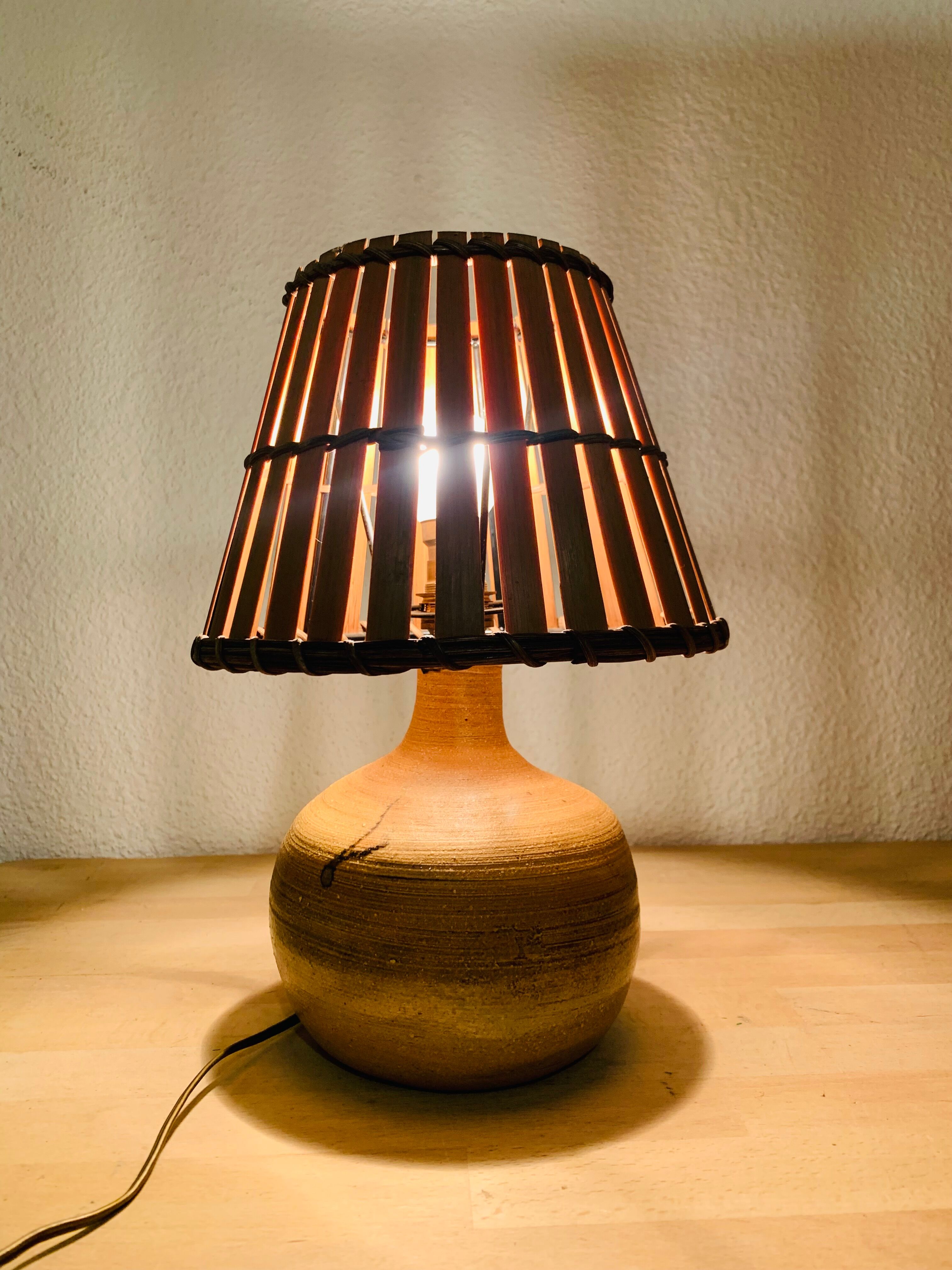 Lamp ball sandstone lampshade wood