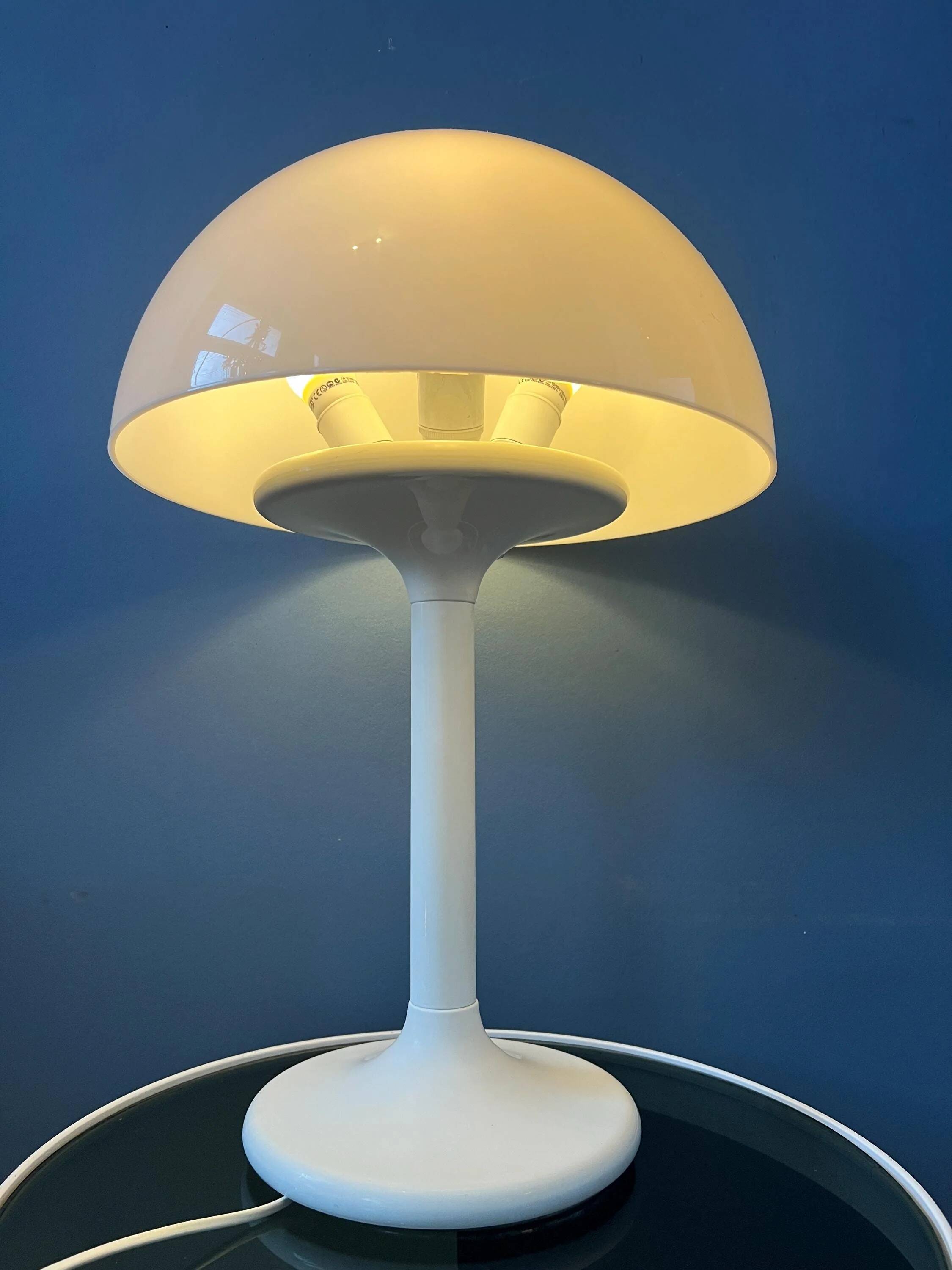 Vintage white Space Age Dijkstra mushroom table lamp