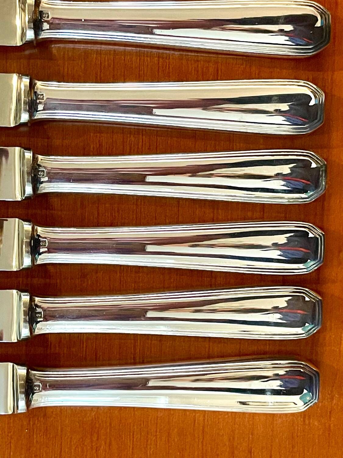 Christofle America 6 entremet, cheese, and dessert knives, 19.5 cm, superb